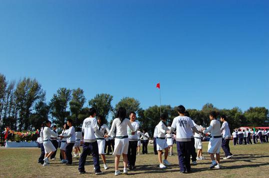 吉林經(jīng)濟(jì)貿(mào)易學(xué)校校園圖片展示