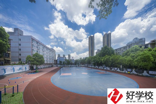 如果你想在長沙讀建筑專業(yè)，一定要看看這所學(xué)校